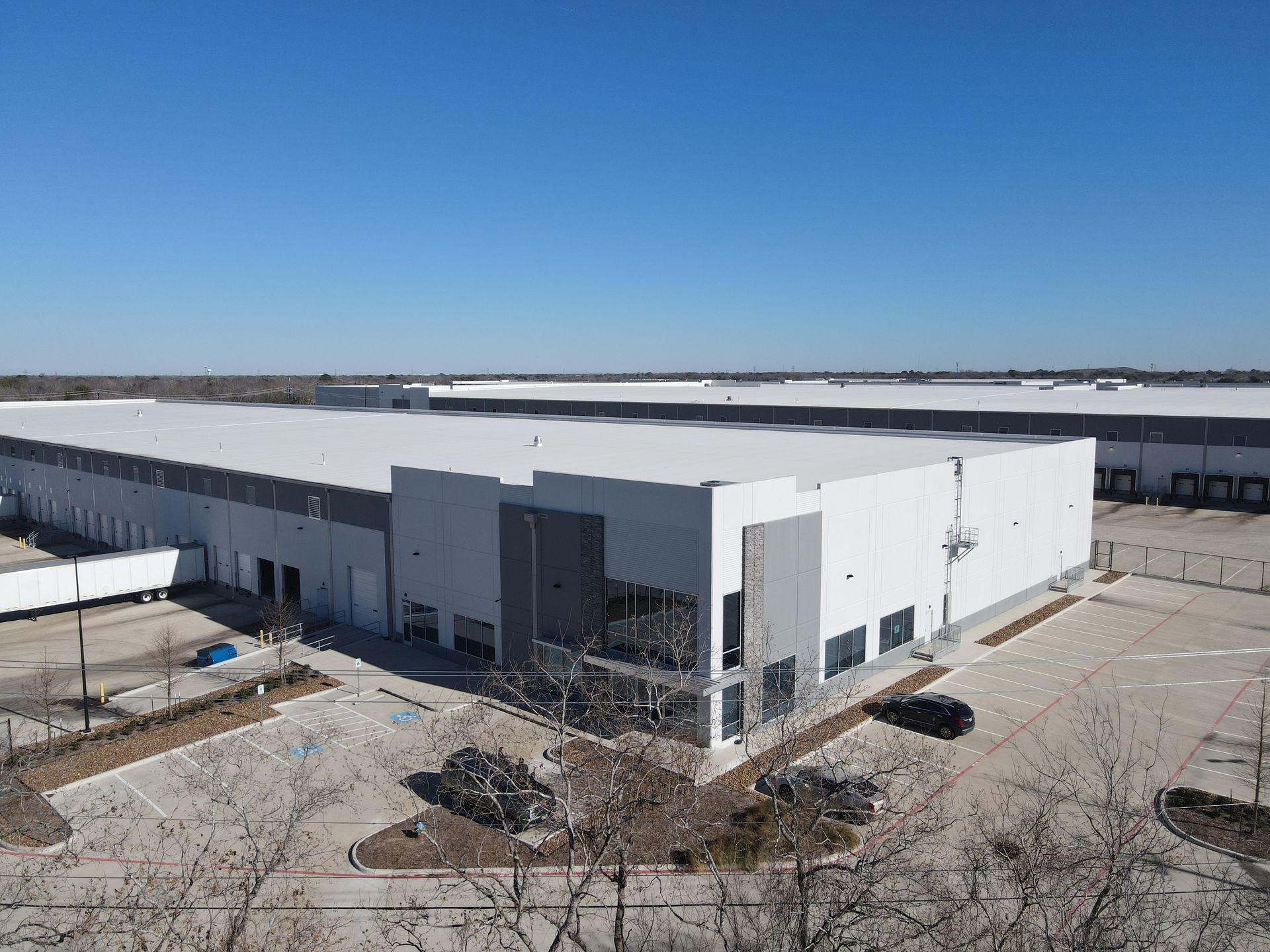 Vista aérea del almacén de Chronos USA en Houston, TX